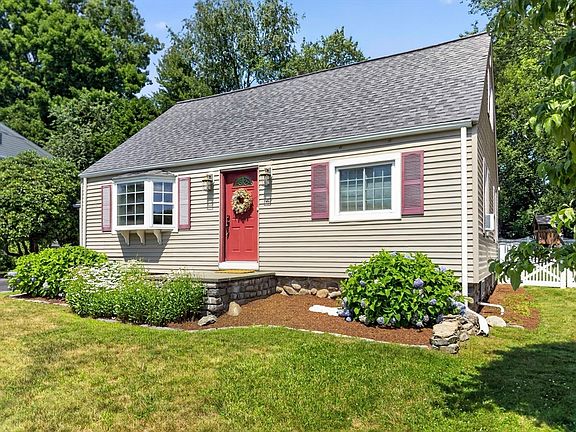 2nd image of 47 Maple Cir