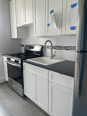 4th image of 31-18 35th St #4E