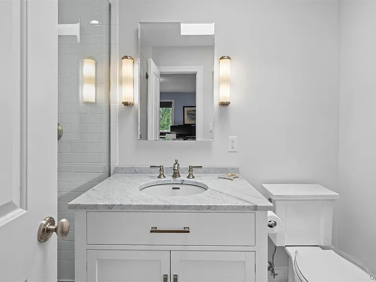 58 Bayfield Ln — Photo 20