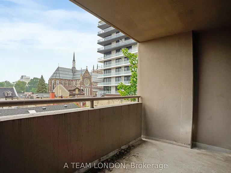 155 Kent St #407 — Photo 25
