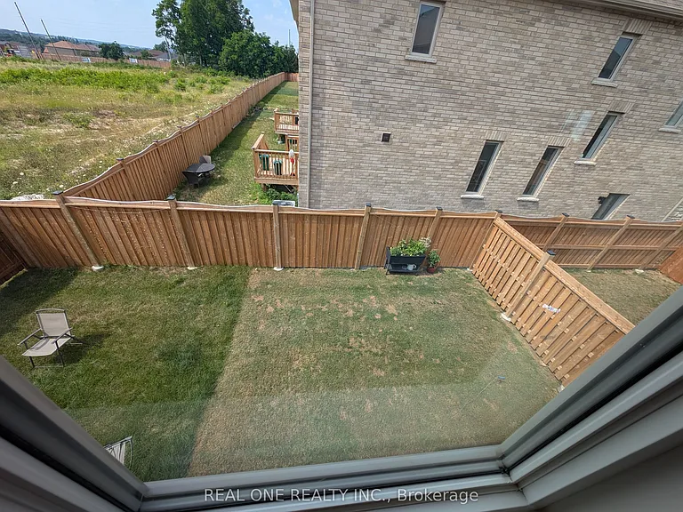 109 Sagewood Ave N — Photo 17