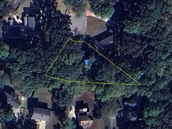 7290 Fawn Ln, Lithia Springs, GA 30122