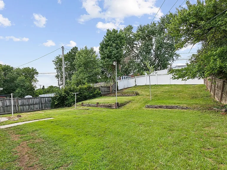 5522 Lanham Way — Photo 5