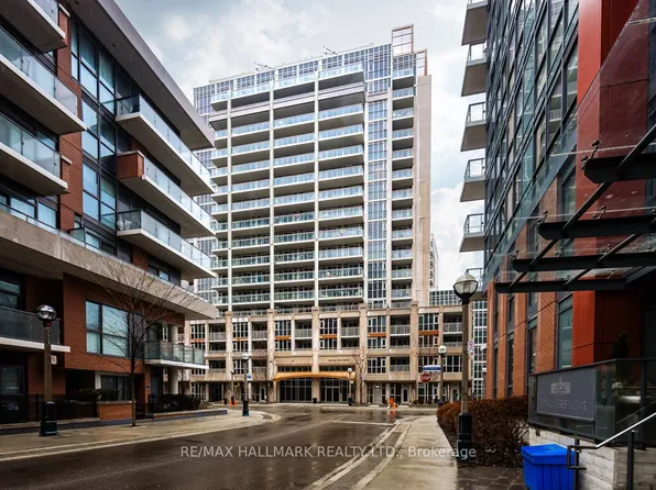 38 Grand Magazine St #1043, Toronto, ON M5V 0B1