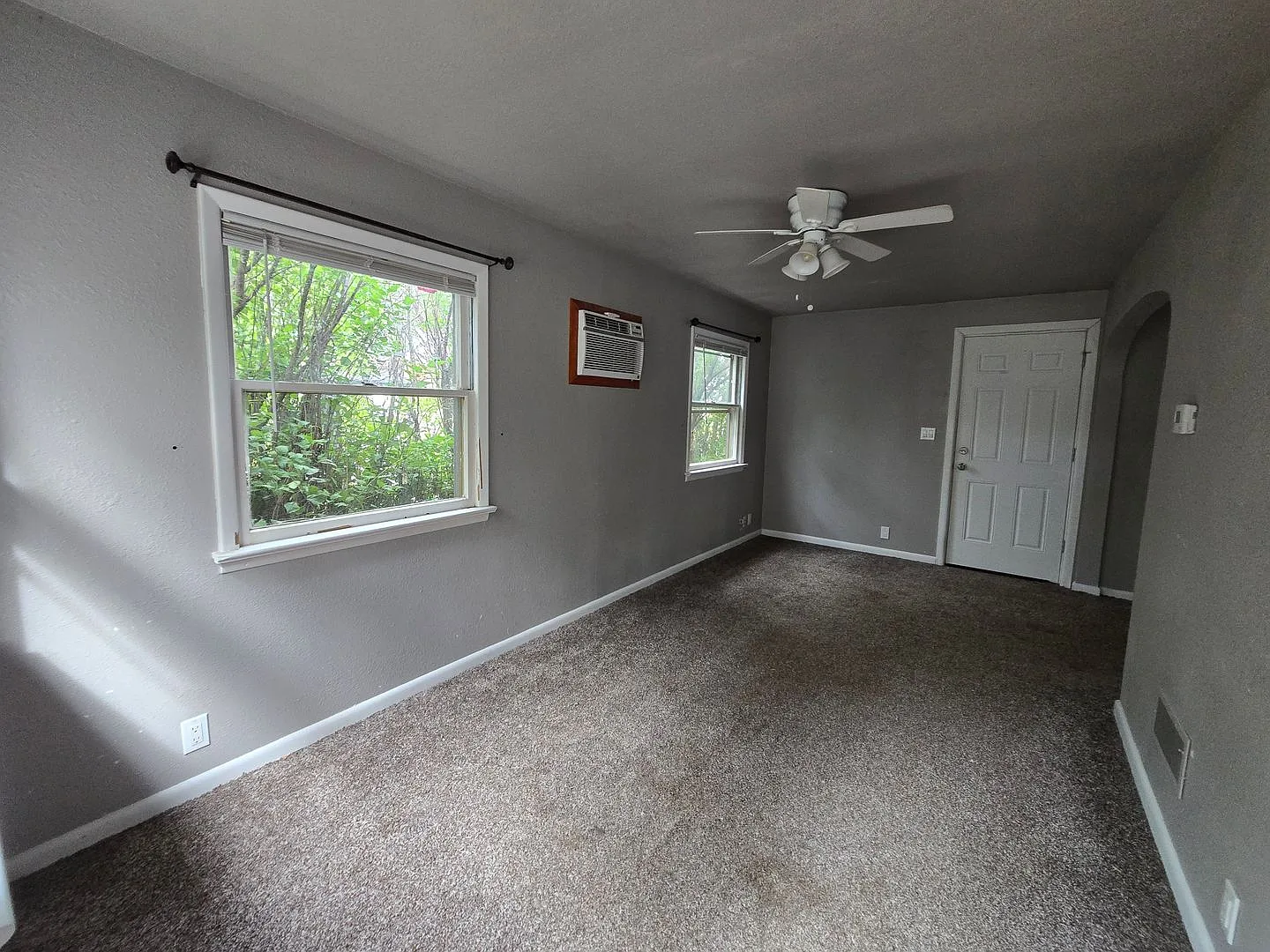 1 Bed, 1 bath house — Photo 3