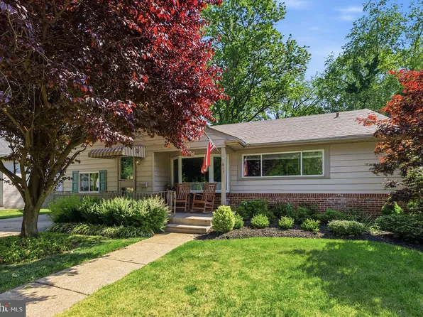615 W Browning Rd, Collingswood, NJ 08107