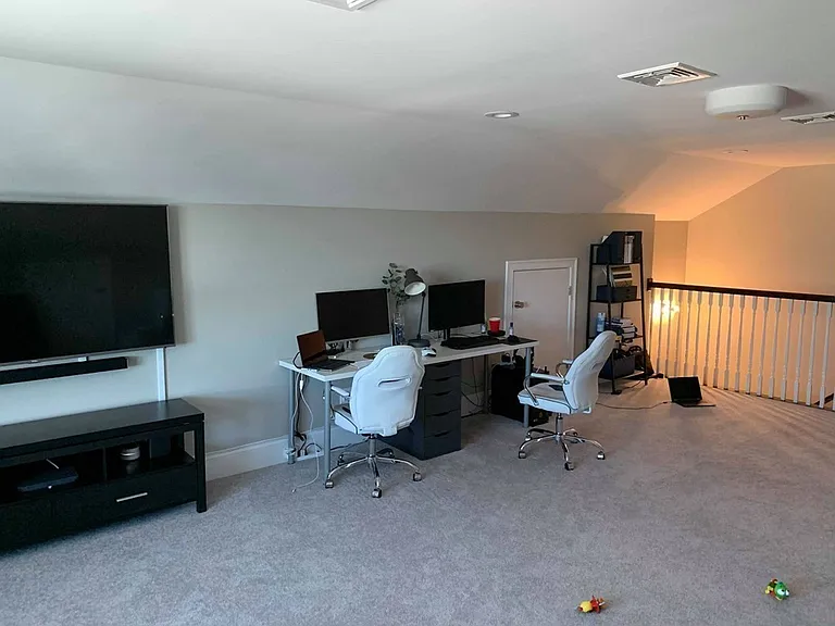 69 Tedford Ave #2 — Photo 21