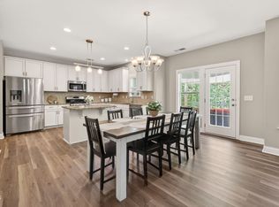 422 Lone Pine Loop, Fuquay Varina, NC 27526