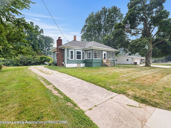 3rd image of 3719 W Willow St