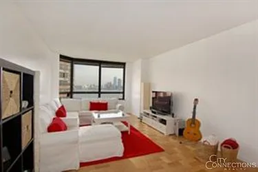 Rented by City Connections Realty