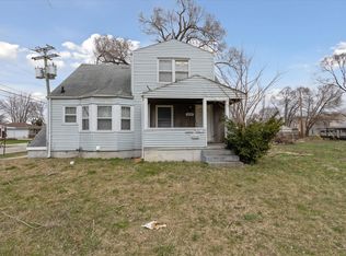 22107 Fifteen Mile Rd, Clinton Township, MI 48035