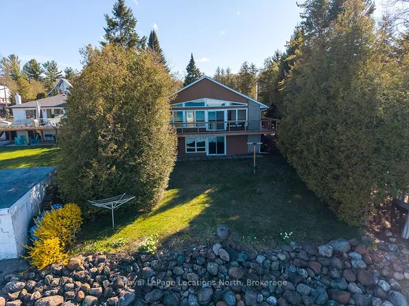 227 Sunset Blvd, The Blue Mountains, ON N0H 2P0