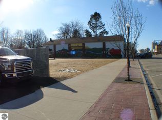 213 W Wright Ave, Shepherd, MI 48883