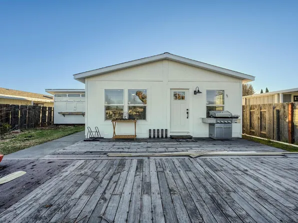 1900 S Main Street #24, Lakeport, CA 95453