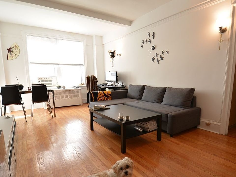 2nd image of 200 W 70th St APT 12E