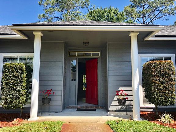 3rd image of 4389 Carriage Crossing Dr