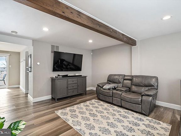 2nd image of 12332 Bonmot Pl