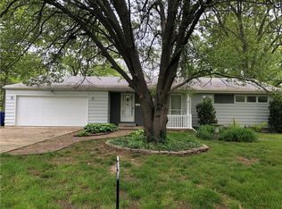 2336 S Windsor Rd, Decatur, IL 62521