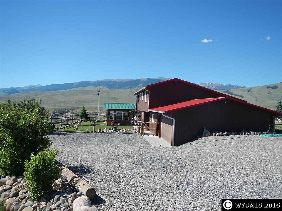 1st image of 624 Mountain View Dr