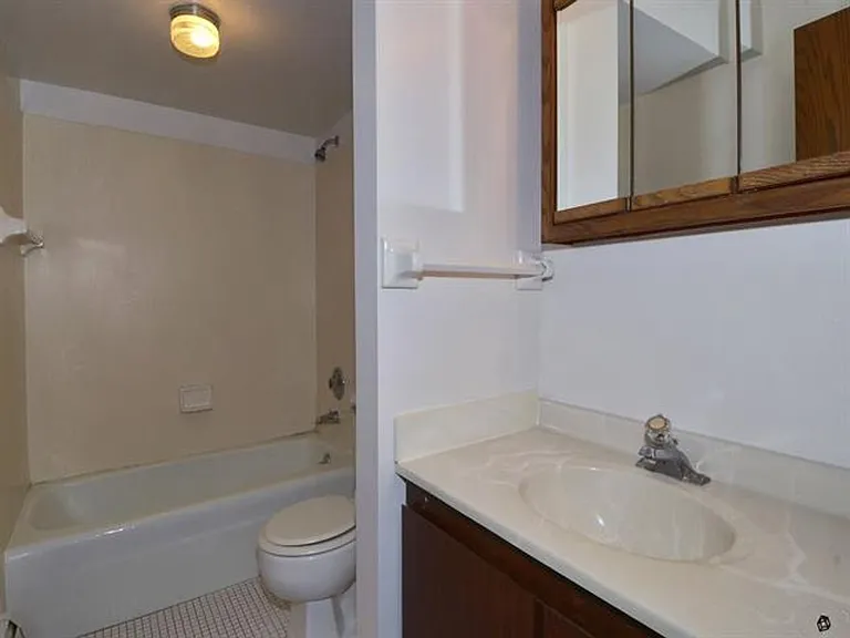2721 Westview Ct — Photo 13