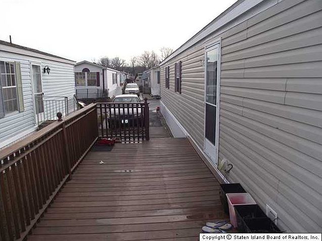 2nd image of 2701 Goethals Rd N APT E17