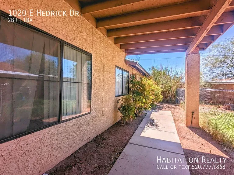 1020 E Hedrick Dr — Photo 12