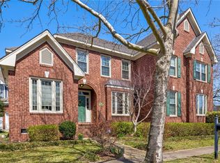 1610 Boyce Dr, Norfolk, VA 23509