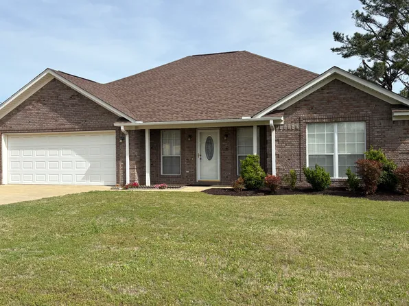 712 Monticello St, New Albany, MS 38652