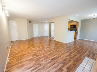 41 Amber Ct Unit Z1, Schaumburg, IL 60193