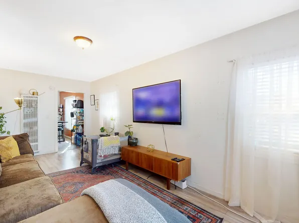 2300 E 107th St, Los Angeles, CA 90002