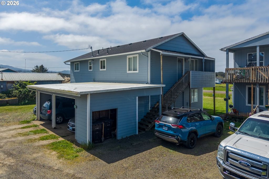 35390 Brooten Rd, Pacific City, OR - View 3