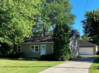 8816 Holton Rd, Holton, MI 49425