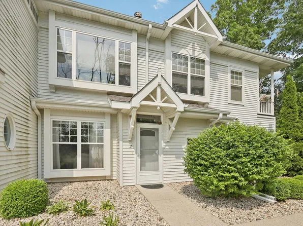 6168 South Creekside DRIVE #2, Cudahy, WI 53110