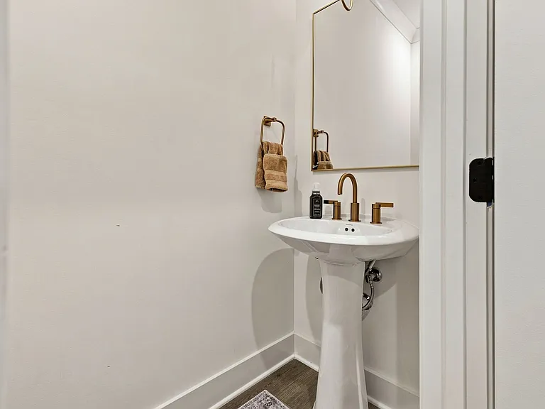 3324 Longport Ln — Photo 28
