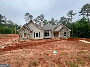 50 Pineland Dr #11, Greenville, GA 30222