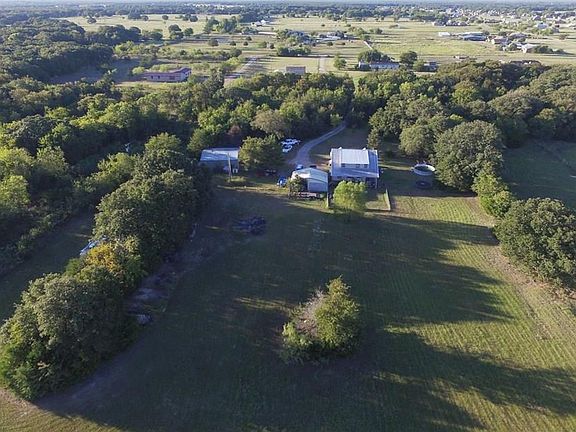 3rd image of 4012 County Road 2512