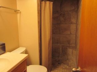 3220 SW 31st Ter, Topeka, KS 66614