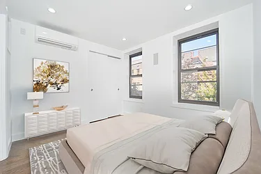 Rented by Living New York