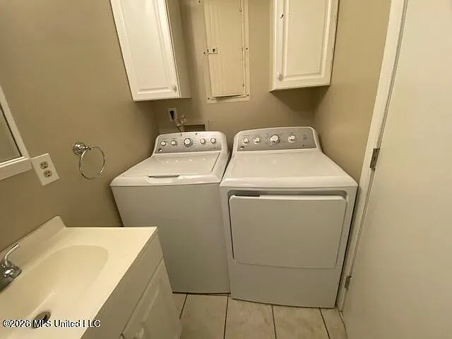 420 Champlin St — Photo 14