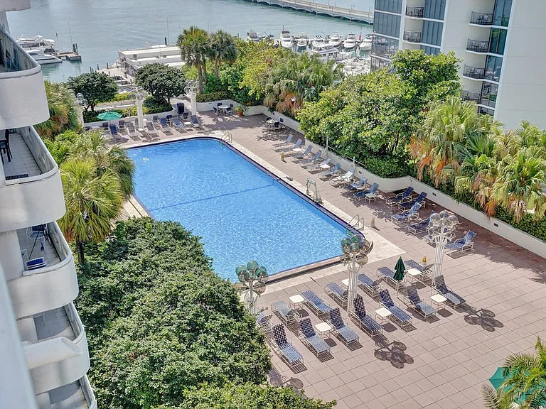 1717 N Bayshore Dr #ID1054101P — Photo 50