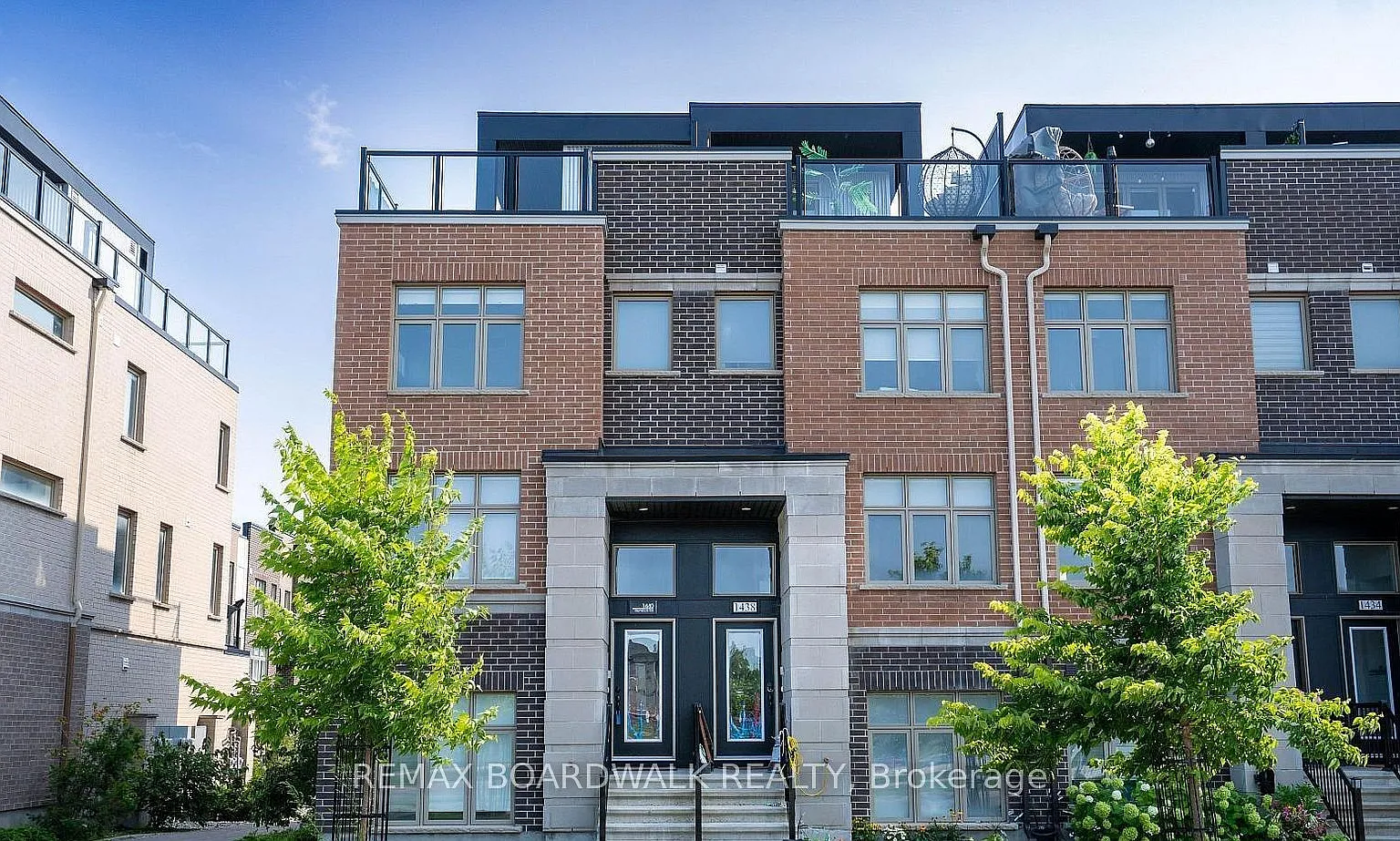 3 bed, $3,000 — Photo 1