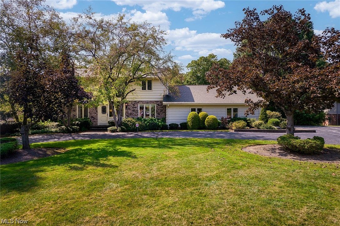 2640 Snowberry Ln, Pepper Pike, OH 44124 Zillow