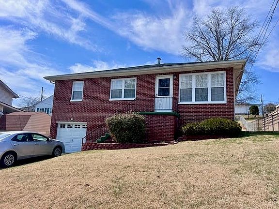 2nd image of 102 Richmond Dr