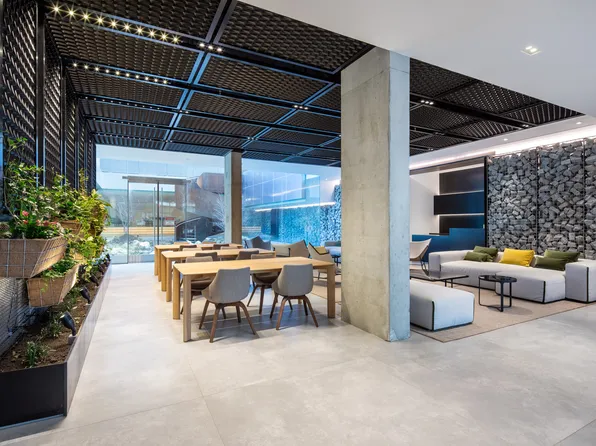 420 Kent Avenue image 18 of 36