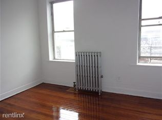 2701 Ditmars Blvd, Astoria, NY 11105