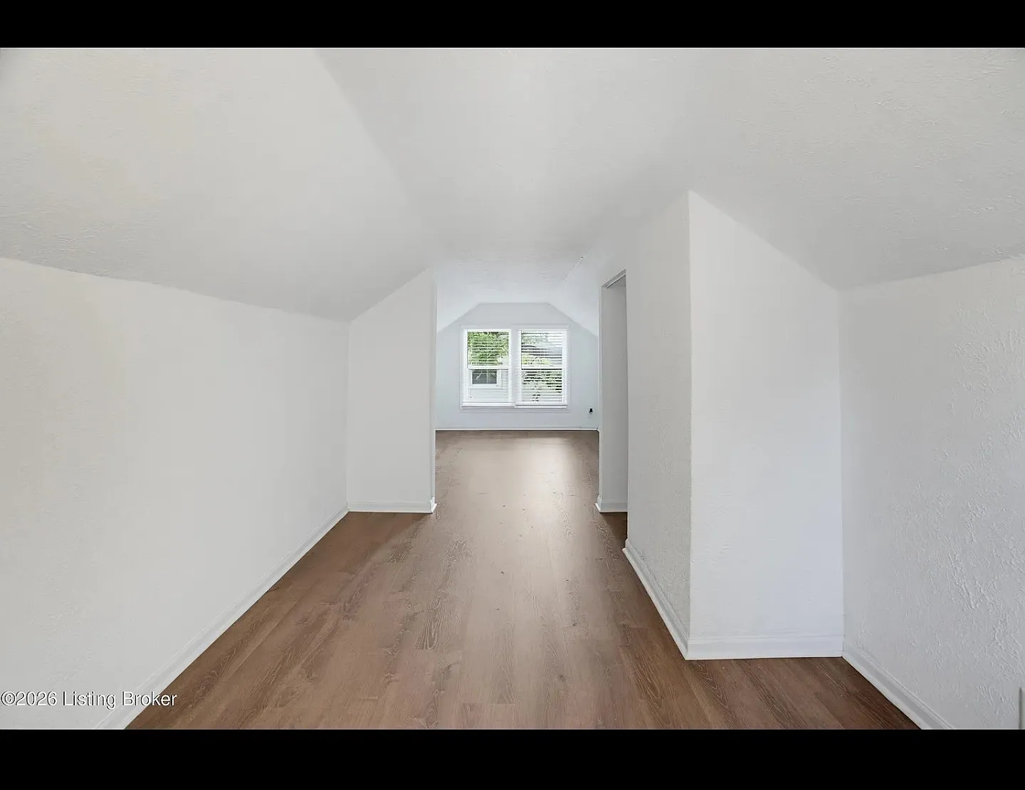3 bed, 1147 sqft, $1,485 — Photo 3