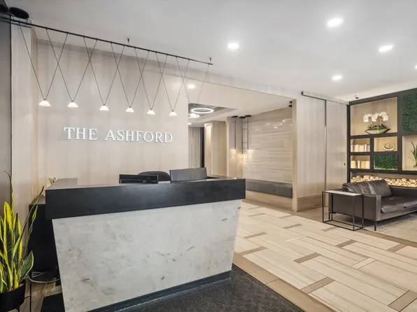 420 East 80th Street image 11 of 14