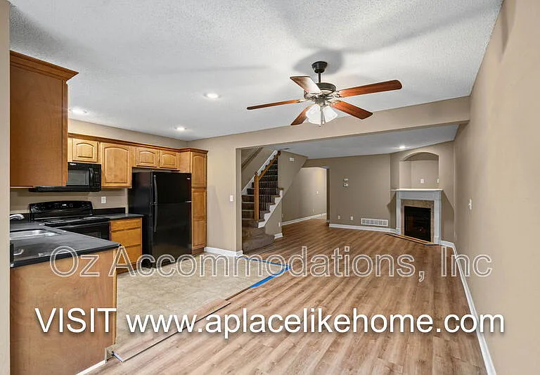 805 SW Imperial Ln — Photo 12