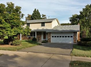 2800 Highland Dr, Burnsville, MN 55337