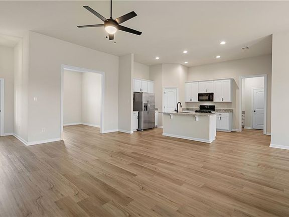 2nd image of 75368 Sydney Dr